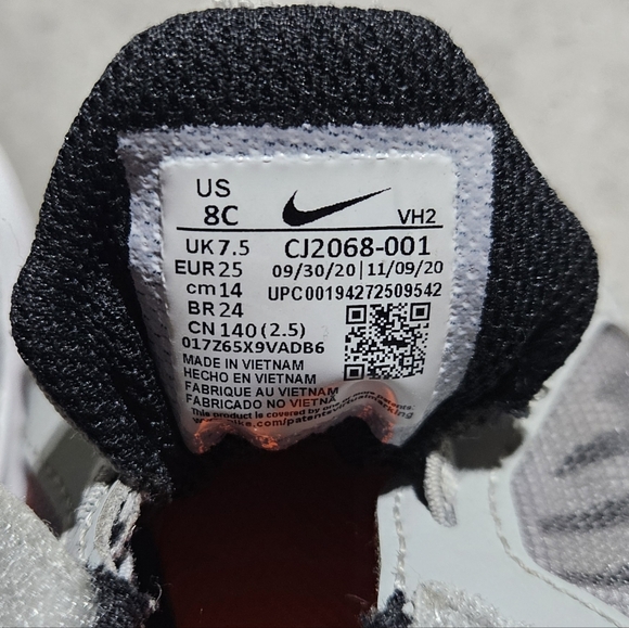 Nike Downshifter 10 Baby Toddler US 8C - Gently Used - Picture 6 of 8